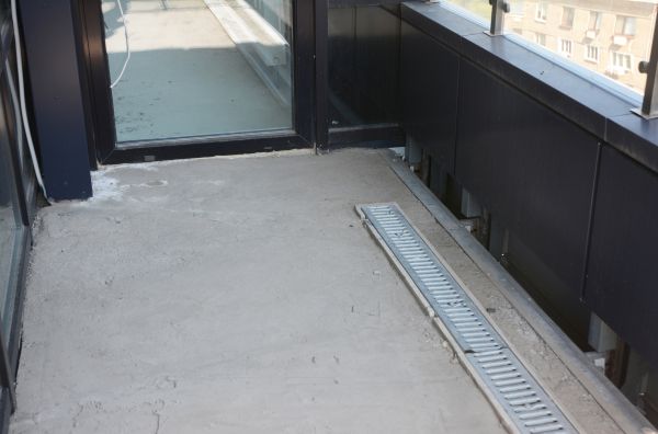 Cost of Veranda Drain Installation in Huntersville